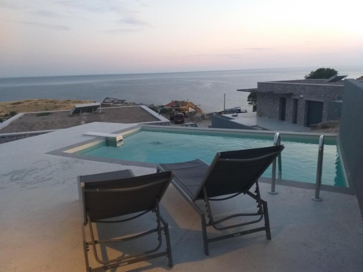La Vago Villa